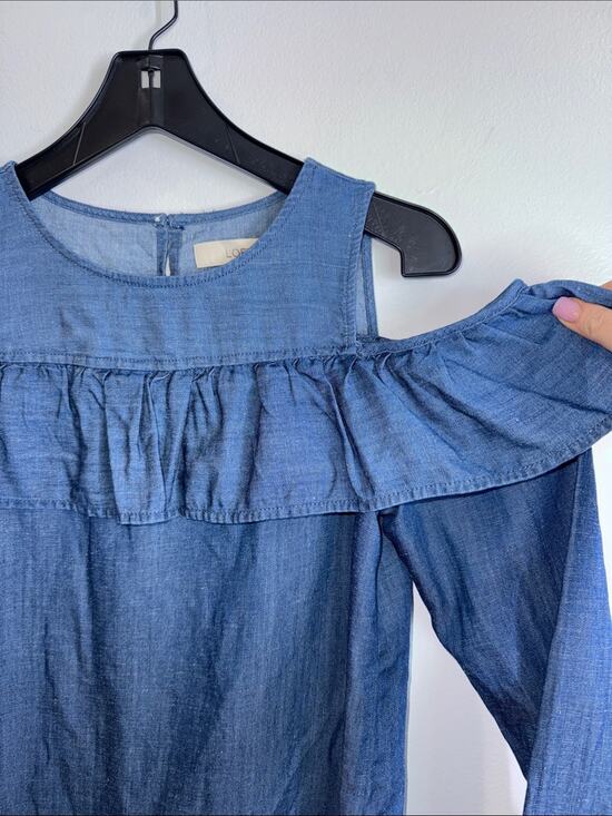 LOFT Tops - Loft chambray blue cold shoulder ruffle blouse size small petite